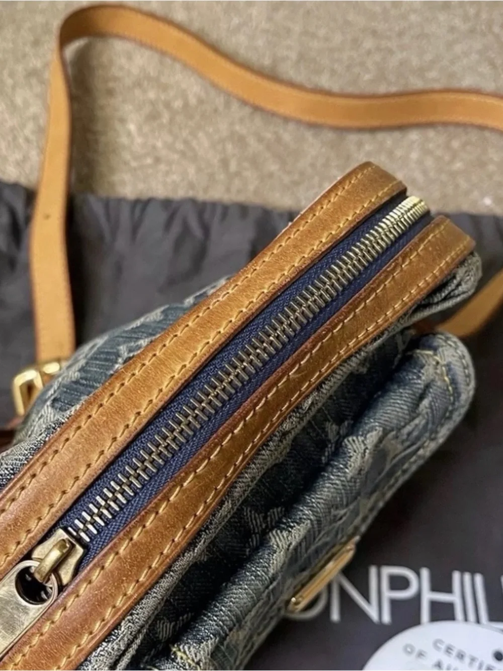 💕Louis Vuitton Monogram Denim Camera Bag Crossbody